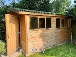 Garden Shed 12 x 10 foot Excellent Condition