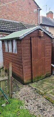 Garden Wooden Shed 7ft x 5ft (2.1m x 1.5m) Excellent Condition