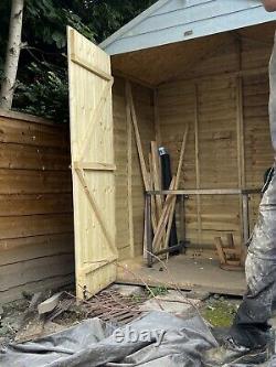 Garden shed 6x4 Double Doors One Year Old