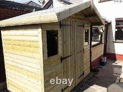 Garden shed 8x5 22mm loglap With Two Front Doors And Windows. Good Condition