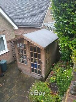 Pretty Garden Summer House Shed used