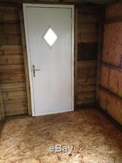 Shepherds hut garden shed garden office spare bedroom! 07940912751