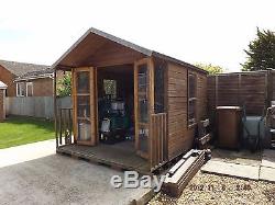 Summer house / garden shed