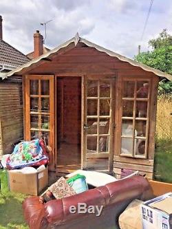 Summer house garden shed