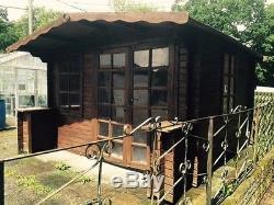 Wooden garden shed / summer house
